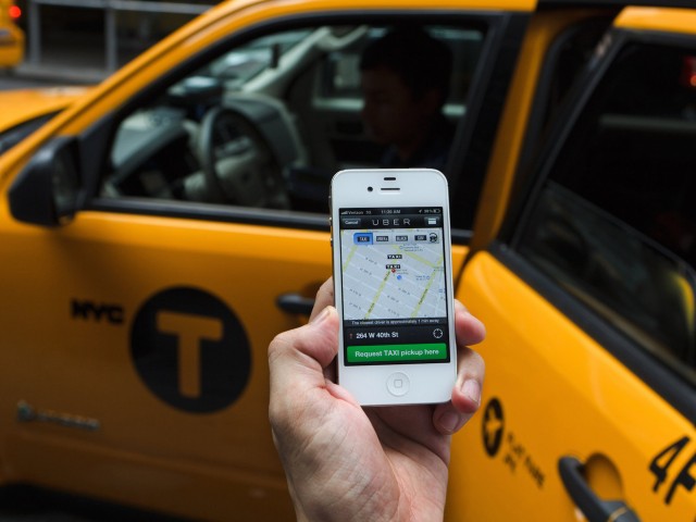 Γιατί το Uber μας κάνει εξυπνότερους καταναλωτές