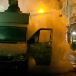 Φωτορεπορτάζ από την επίθεση με μολότοφ στα γραφεία του ΠΑΣΟΚ