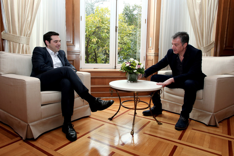 Αλέξης Τσίπρας και Σταύρος Θεοδωράκης, στο πλαίσιο συνάντησής τους στο Μέγαρο Μαξίμου. 5/3/2015.