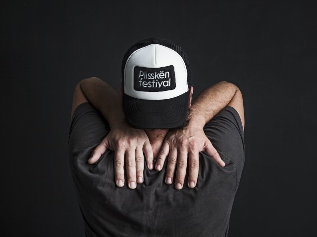 Στέφανος Παπαγκίκας: Ο άνθρωπος πίσω από το Plisskën Festival