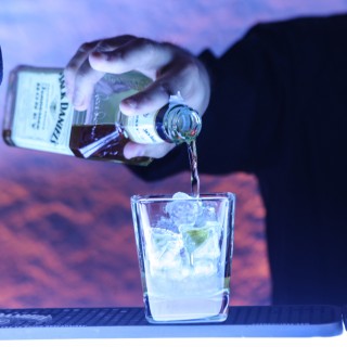 27 φωτογραφικά στιγμιότυπα από μια Τετάρτη #Jackmemeli