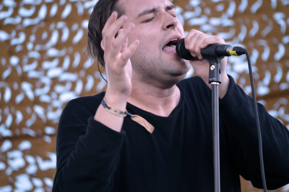 Άραγε θα ακούγονταν πιο καλοί οι Twilight Sad αν είχε πέσει το σκοτάδι;