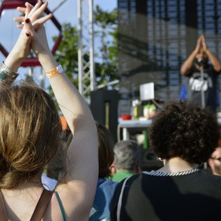 Ντελίριο αμπελοφιλοσοφίας εν μέσω φεστιβαλικής μπυροποσίας