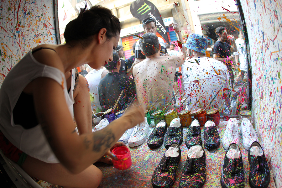 Vans_Olivia Skalkos_spattering