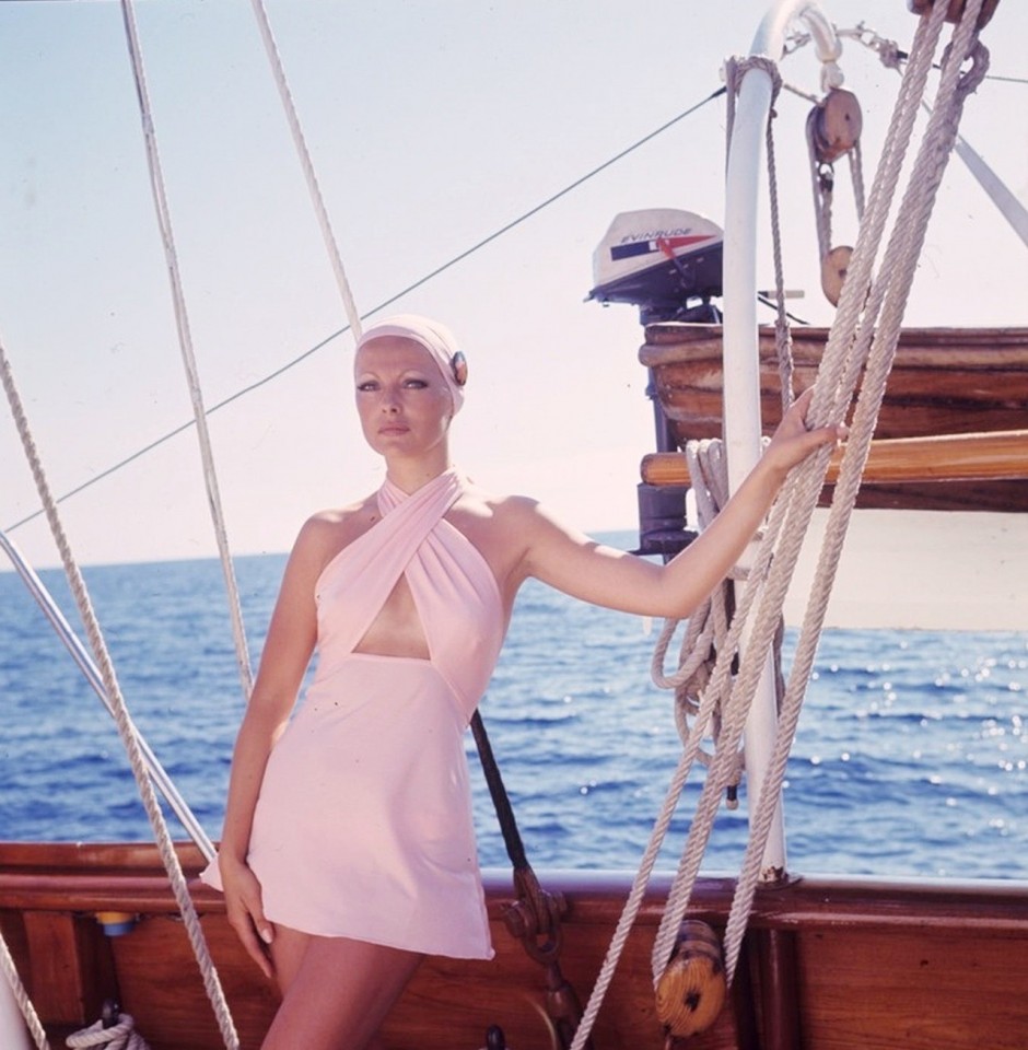 virna-lisi-boat-brigitte-bardot-115392542