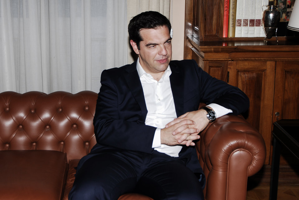Ενώ ο Αλέξης Τσίπρας ετοιμάζεται να δώσει τη «μητέρα» όλων των μαχών για την Ελλάδα το Bloomberg σε άρθρο του υποστηρίζει ότι για να υπάρξει συμφωνία πρέπει να... γεννηθεί ένας νέος Τσίπρας.