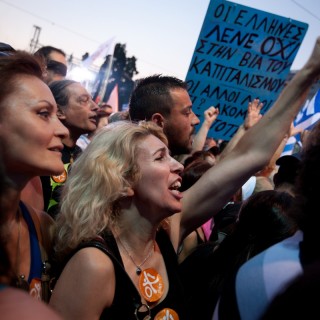 Διαδήλωση κατά του νέου μνημονίου στο Σύνταγμα