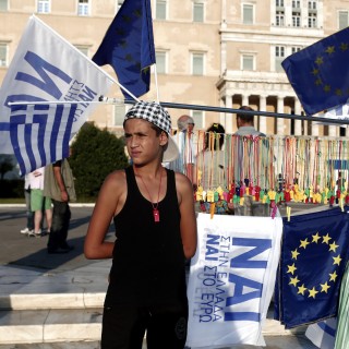 1 βίντεο και 21 φωτογραφίες από τη συγκέντρωση του «Μένουμε Ευρώπη»