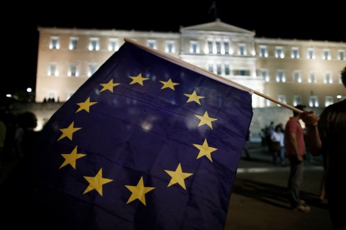 Η Standard and Poor’s αναβάθμισε την ελληνική οικονομία