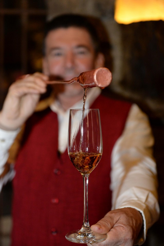 18407572068_14c0d2c79d_k