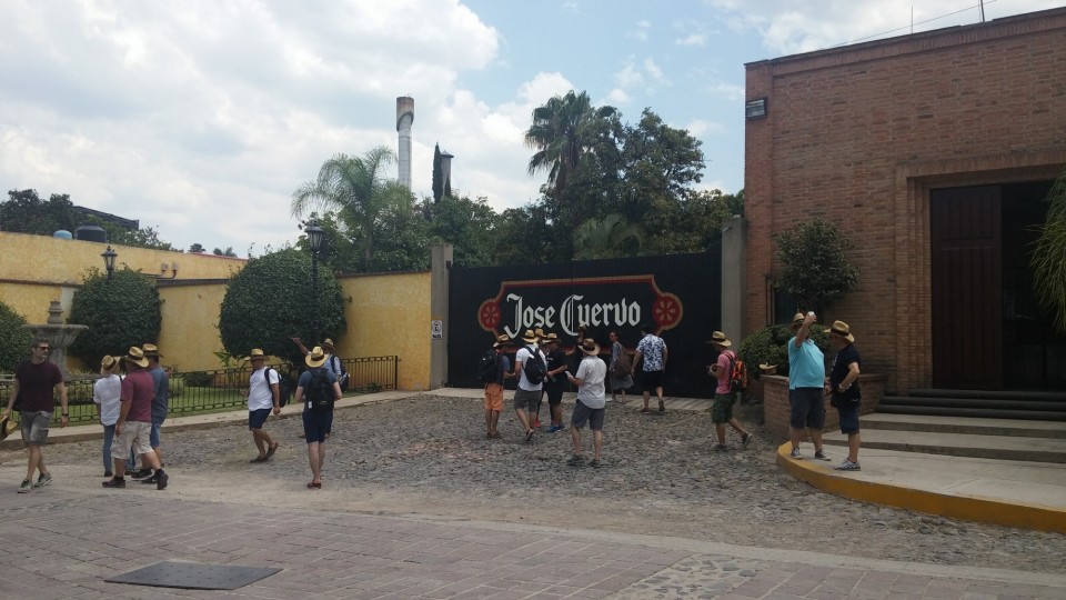 Μια από τις πύλες του αποστακτήριου La Rojena.