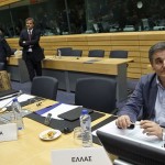 Οι σκέψεις Τσακαλώτου στο σημειωματάριο από το ξενοδοχείο του