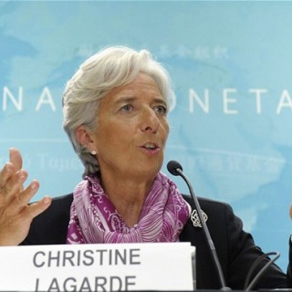 ΔΝΤ: Χωρίς κούρεμα του χρέους δεν υπάρχει λύση στην Ελλάδα