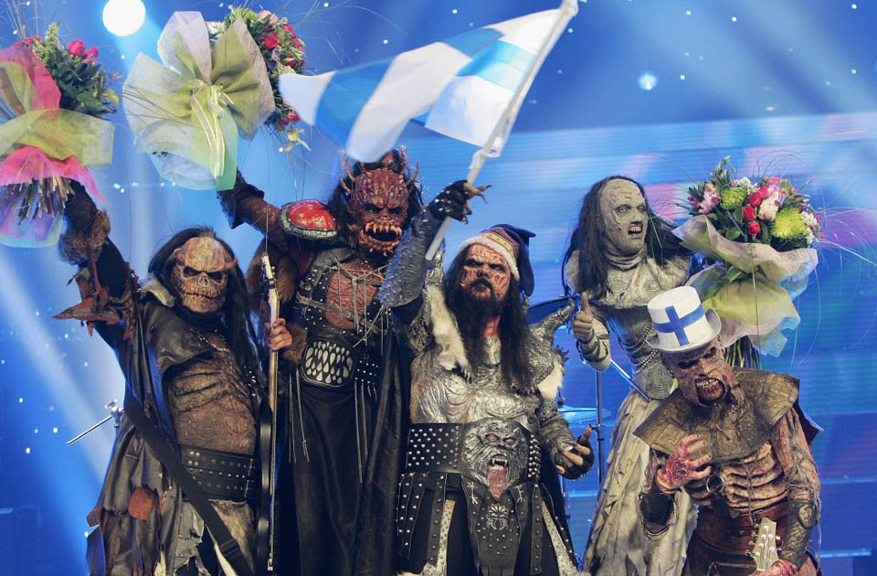 Οι Lordi, το συγκρότημα από την Φινλανδία που με το τραγούδι «Hard Rock Hallelujah» κέρδισαν τον διαγωνισμό της Eurovision το 2006 στην Αθήνα.