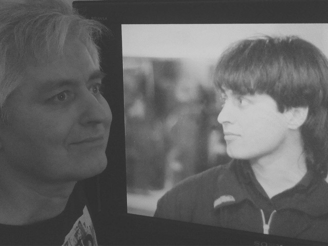 Ο Μπάμπης Αργυρίου προτιμά να ρίχνει μπουκάλια με μηνύματα και να αφήνει την τύχη να τα μεταφέρει