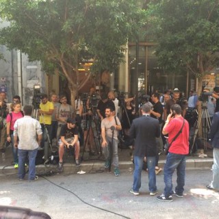 Γιάνης Βαρουφάκης: Στηρίζουμε τον Αλέξη Τσίπρα