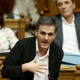 Τσακαλώτος: Αυτή η συμφωνία έχει ευκαιρίες αλλά και προβλήματα