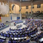 Υπερψηφίστηκε με 425 υπέρ από τη γερμανική βουλή το ελληνικό πρόγραμμα