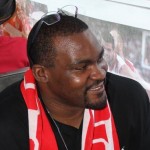 Δείτε σε βίντεο την υποδοχή-φάρσα των οπαδών του Ερυθρού Αστέρα στον Σοφοκλή Σχορτσανίτη