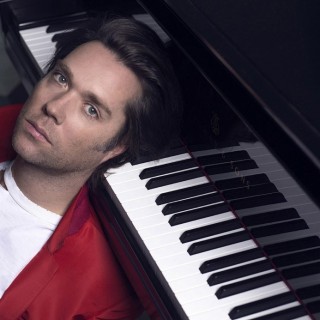 O Rufus Wainwright απόψε στο Ηρώδειο με την όπερα Prima Donna