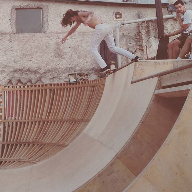 This is how LATRAAC rolls!