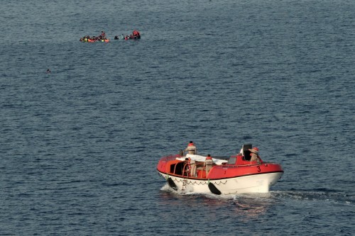 Ισπανία: Σκάφος με περίπου 200 πρόσφυγες και μετανάστες εντοπίστηκε στα ανοιχτά των Καναρίων Νήσων
