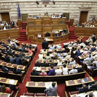 Κατατέθηκε στη Βουλή το ν/σ για την ανακεφαλαιοποίηση των τραπεζών