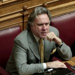 Κατρούγκαλος: «Ποιος τρελός θα έκανε εισήγηση για ανώτατη σύνταξη 600 ευρώ;»