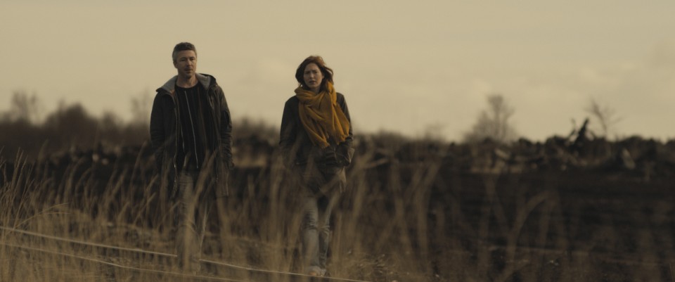 3 Aidan Gillen and Erika Sainte_ Will and Emilie