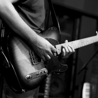 Μετακόμισε από τη Σκωτία στη Νότια Κορέα για να βρίσκεται κοντά στο αγαπημένο της συγκρότημα