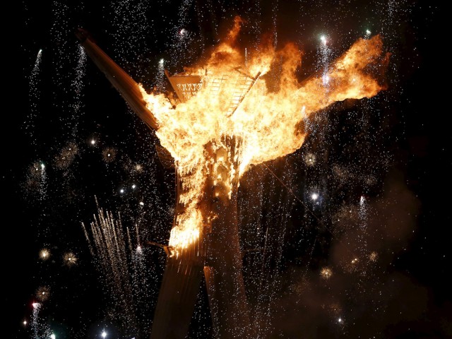 Εικόνες από το φετινό Burning Man