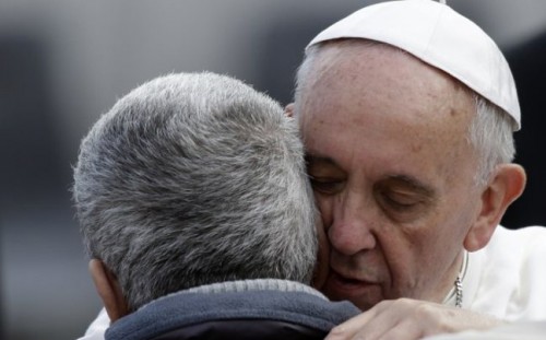Ο Πάπας Φραγκίσκος εξέφρασε την «εγγύτητά» του με τους μουσουλμάνους