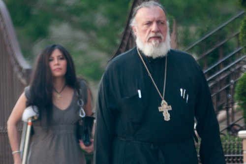 Sex tape έκαψε ελληνορθοδόξο ιερέα στις ΗΠΑ που εκδιώχθηκε από τον κλήρο