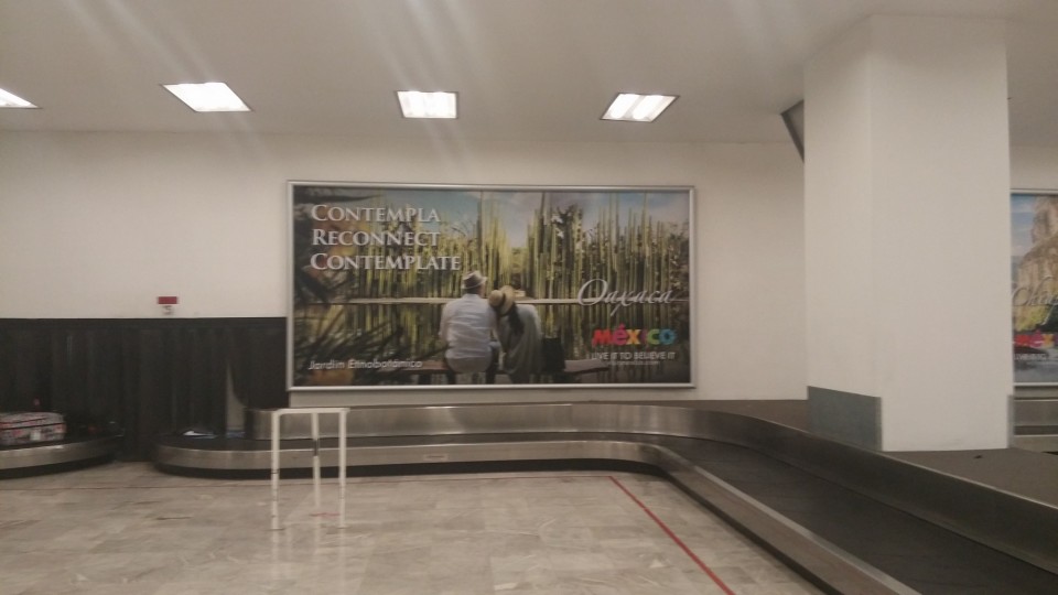 Η πρώτη εικόνα στο αεροδρόμιο στην πρωτεύουσα. 