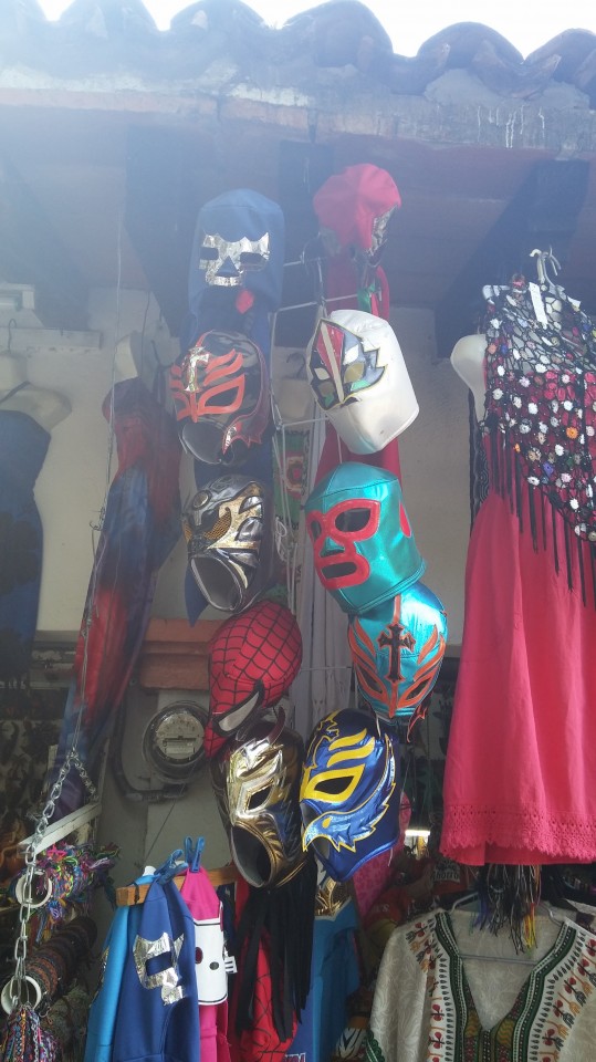 Οι μάσκες των παλαιστών.