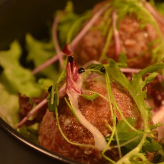 Το ROCK & BALLS γίνεται καλύτερο με νέους σεφ και ανανεωμένο μενού