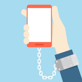 Σε τι βαθμό είστε εθισμένοι στο κινητό σας;