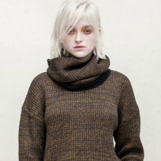 Η Ioanna Kourbela αποδεικνύει πως η ελληνική μόδα είναι ολοζώντανη!