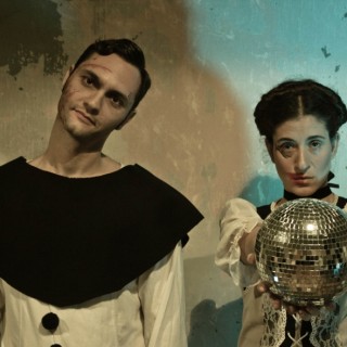 500 (+350) λέξεις για την παράσταση Βόιτσεκ ή Ο Πιερότος που σκότωσε τον Ρομαντισμό