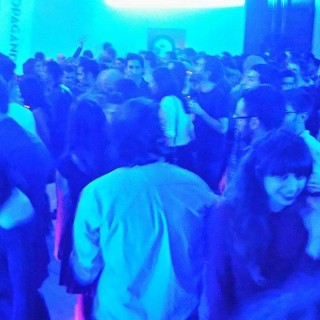 «Με αεροπλάνα και βαπόρια» και δάκρυα στα μάτια