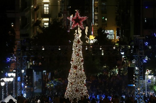 Δέκα από τα πιο εντυπωσιακά χριστουγεννιάτικα δέντρα του 2017