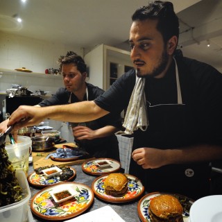 To Philosopher’s Stove μαθαίνει στους Λονδρέζους να τρώνε αρχαιοελληνική κουζίνα