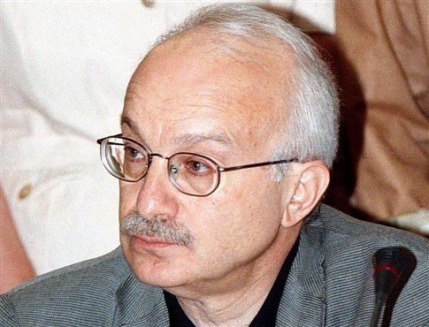 Έφυγε από τη ζωή ο συγγραφέας Γιάννης Κακουλίδης