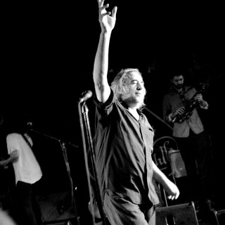 Ο Αγγελάκας όπως παλιά. (Εντάξει, σχεδόν όπως παλιά)