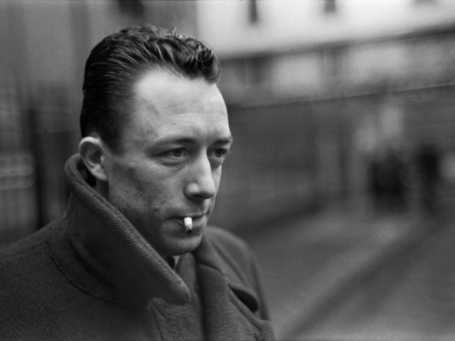 Στις 7 Νοεμβρίου του 1913 γεννιέται ο πεζογράφος Αλμπέρ Καμύ