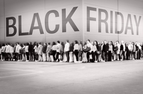 ΗΠΑ: Ένα λιγότερο επιτυχημένο Black Friday