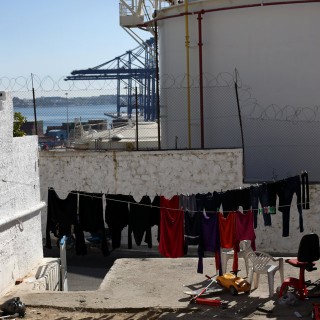 Το μινόρε της αυγής- Της Βίκυς Κλεφτόγιαννη