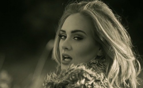 Τα εξωφρενικά νούμερα της Adele