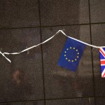 Το 52% των Βρετανών τάσσεται υπέρ του Brexit