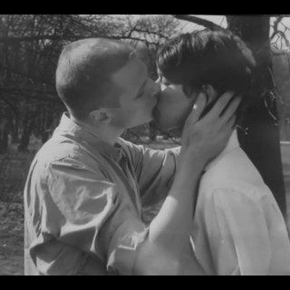 Berlindocu: Όμορφη χαώδης πόλη (Βίντεο)